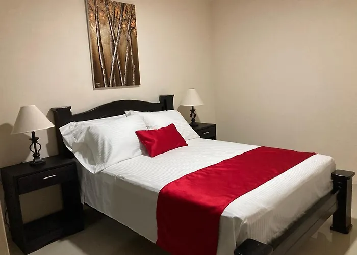 Hospedaje Ana Lu 2, Only 10 Minutes From Airport
