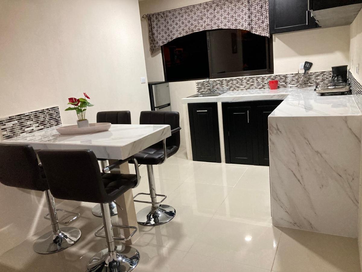 Ana Lu 2, Only 10 Minutes From Airport *